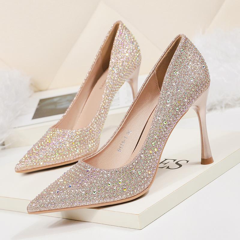 

Dress Shoes Women Pumps Sequined Cloth Slip On 9.5CM Thin Heels High Pointed Toe Rhinestones Bling Shallow Size 35-42, Beige