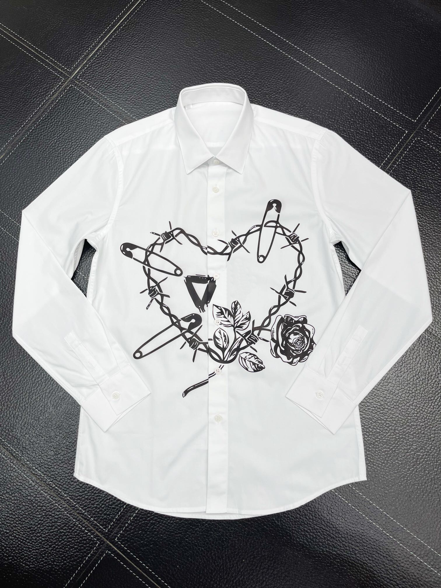 Mens Designer Shirts Brand Clothing Men Long Sleeve Dress Shirt Hip Hop Style High Quality Cotton Tops 1036, White
Mens Designer Shirts Brand Clothing Men Long Sleeve Dress Shirt Hip Hop Style High Quality Cotton Tops 1036, White