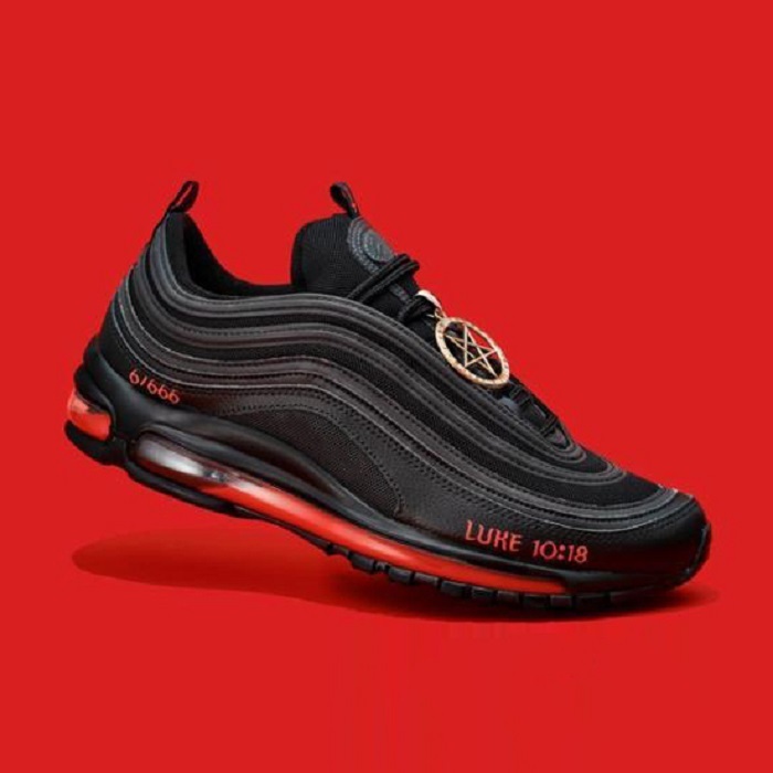 Shoes MSCHF Lil Nas X Satan 97 mens running 97s luke 10:18 men women trainers sports sneakers 36-45, Bubble wrap packaging
Shoes MSCHF Lil Nas X Satan 97 mens running 97s luke 10:18 men women trainers sports sneakers 36-45, Bubble wrap packaging
