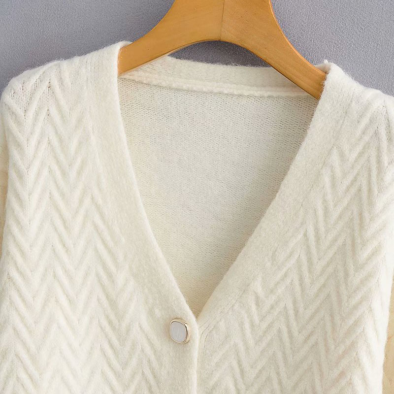 French Retro V-neck Single-breasted Thin Section Female Cardigan Loose Short Solid Color Long Sleeve Chic Women's Sweater 210507