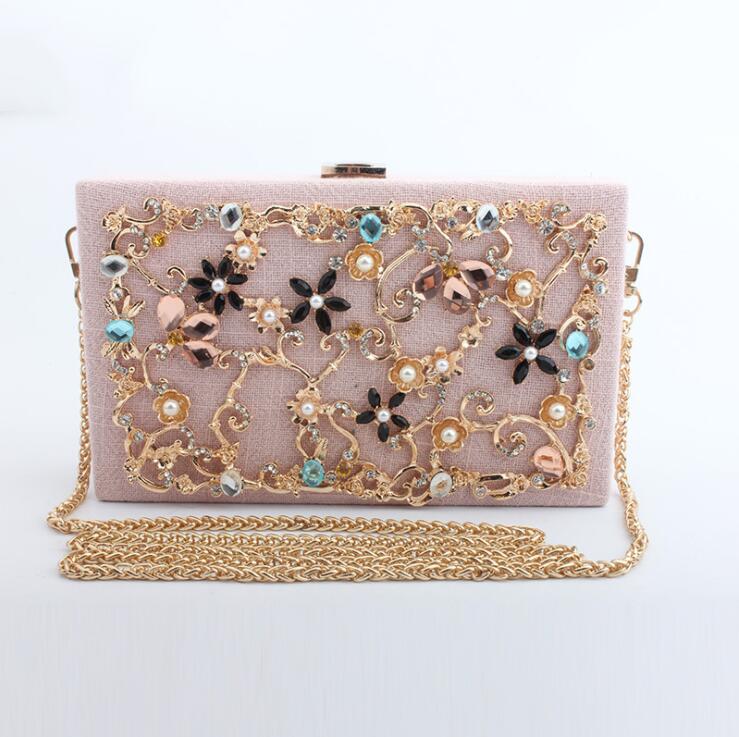Factory wholesale women bag exquisite alloy carved and linen womens dinner bags elegant diamond-encrusted handbag banquet wedding dresses sweet handbags 7 colors, Beige(boutique box)
Factory wholesale women bag exquisite alloy carved and linen womens dinner bags elegant diamond-encrusted handbag banquet wedding dresses sweet handbags 7 colors, Beige(boutique box)