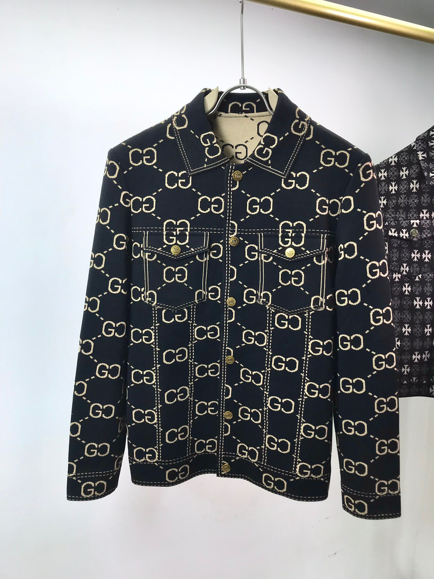 2021ss spring and summer new high grade cotton shirt Men's hoodie Suit pants Casual Fashion jacket Color stripe print sweatshirt Size: s-xxxl Color: black white 446, Customize
2021ss spring and summer new high grade cotton shirt Men's hoodie Suit pants Casual Fashion jacket Color stripe print sweatshirt Size: s-xxxl Color: black white 446, Customize