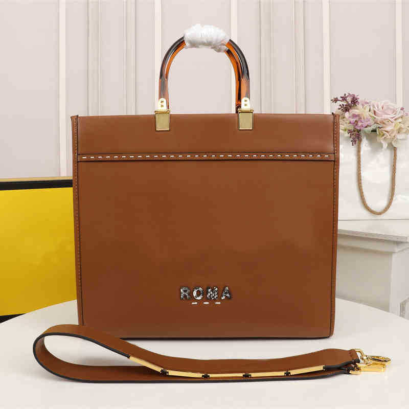 Flower Classic Designer Tortoise Shell Handle Tote Bag Large Capacity Multicolor Leather High Quality Characteristic Snake Letter Stitching
Flower Classic Designer Tortoise Shell Handle Tote Bag Large Capacity Multicolor Leather High Quality Characteristic Snake Letter Stitching