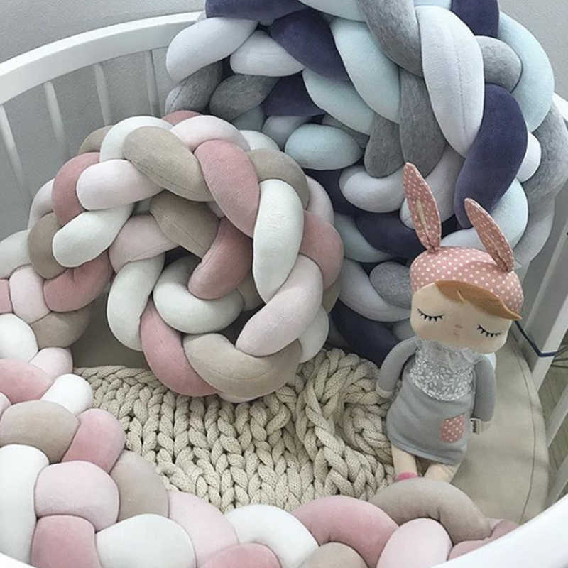 Four-color Baby Knot Bed 2.2M Baby Handmade Nodic Knot born Bed Bumper Tour De Lit Bebe Tresse Baby Bed Bumper Knot Crib 211025