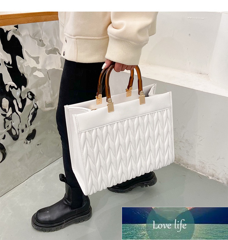 Ladies grain getot portable large capacity new autumn and winter high quality Factory price expert design Quality Latest Style Original Status bags, As pic
Ladies grain getot portable large capacity new autumn and winter high quality Factory price expert design Quality Latest Style Original Status bags, As pic