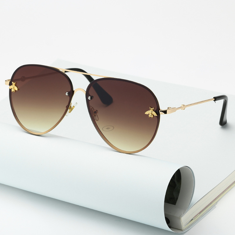 Fashion Bee Sunglasses for Mens Women Round Brand Designer Metal Oversized UV400 Vintage Female Male Glasses