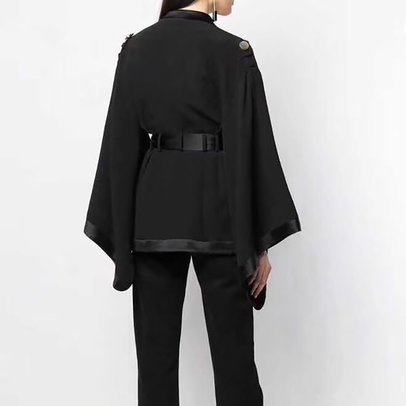 VGH Patchwork Elegant Women's Coat V Neck Long Flare Sleeve Casual Loose Pockets Black Coats Female Fashion Clothing Autumn 210421