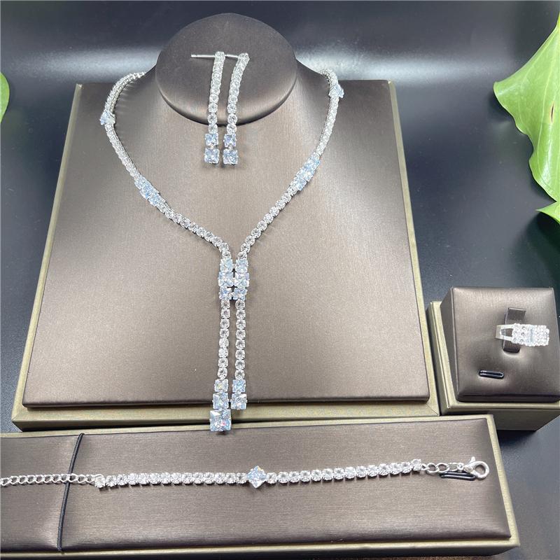 Earrings & Necklace Luxury Silver Color Crystal Long Tassel Bracelet Ring Sets Elegant Stylish Charms Women's Wedding Jewelry
Earrings & Necklace Luxury Silver Color Crystal Long Tassel Bracelet Ring Sets Elegant Stylish Charms Women's Wedding Jewelry