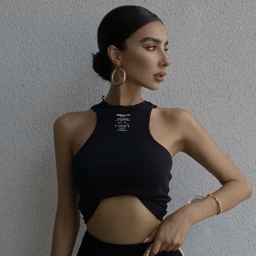 Women Elegant Solid Cropped Knitted Camis Summer Vintage Sexy Tank Top Fashion Ribber Sleeveless Female Casual Tops 210521, Light blue
Women Elegant Solid Cropped Knitted Camis Summer Vintage Sexy Tank Top Fashion Ribber Sleeveless Female Casual Tops 210521, Light blue