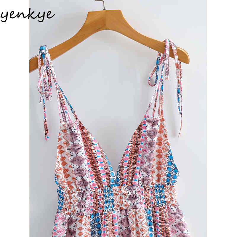 Sexy Sling Summer Beach Dress Women V Neck Elastic High Waist Casual Holiday Vintage Geometric Print Long Robe 210430