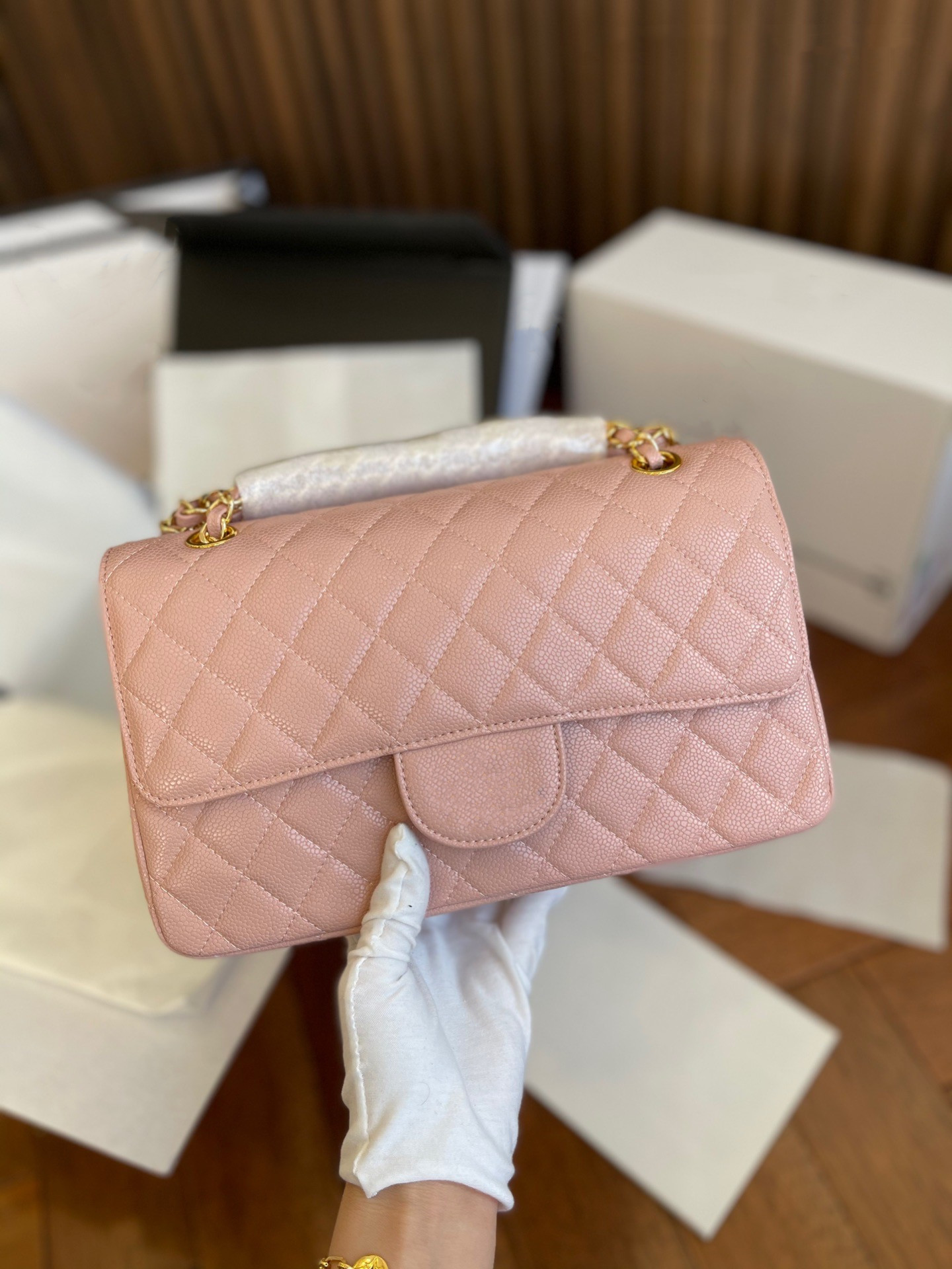 top quality classic flap Designers women fashion Bags crossbody purse caviar cowhide leather High-end handbags gold silver chain clutch high quality wallet 25CM
top quality classic flap Designers women fashion Bags crossbody purse caviar cowhide leather High-end handbags gold silver chain clutch high quality wallet 25CM