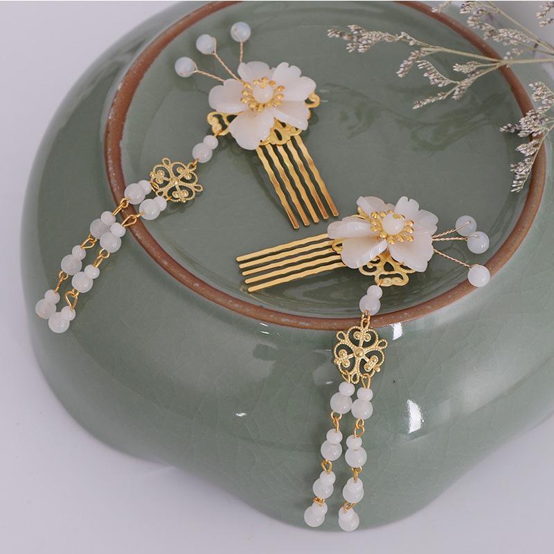 Hair Clips & Barrettes 1pair Women Archaistic Dress Accessories Fairy Crystal Flowers Tassels Comb Exquisite Children Performance Headwear M
Hair Clips & Barrettes 1pair Women Archaistic Dress Accessories Fairy Crystal Flowers Tassels Comb Exquisite Children Performance Headwear M