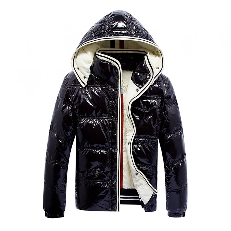 Forever classic Fashion hooded Detachable hat Men's winter down jacket Long sleeve Keep warm Shiny fabric Black and blue 211110
Forever classic Fashion hooded Detachable hat Men's winter down jacket Long sleeve Keep warm Shiny fabric Black and blue 211110
