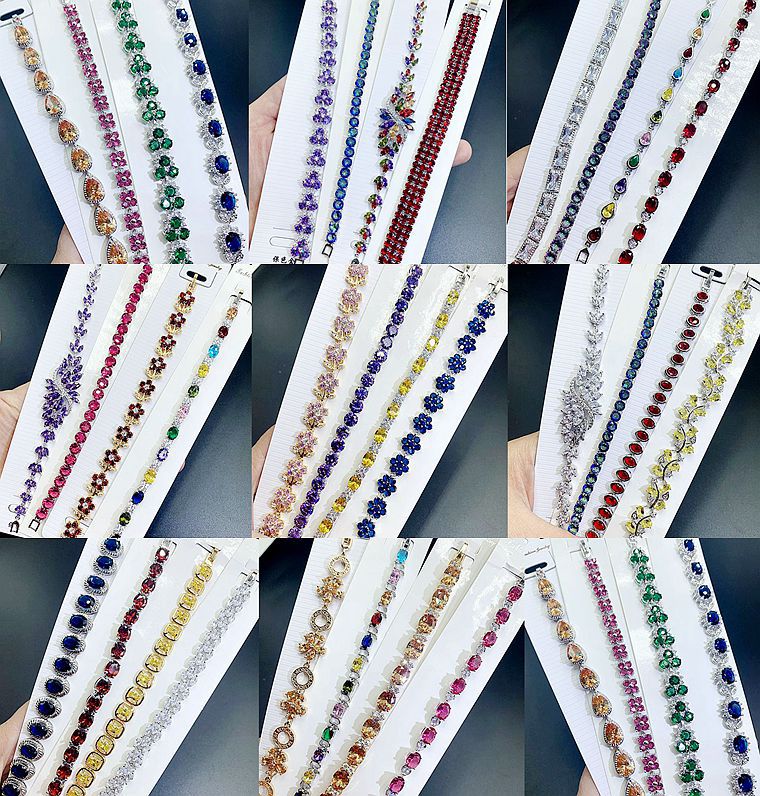 Wholesale Color Zircon Bangle Bracelets European and American Fashion Gold electroplating High Guality Gemstone Flash Diamond Bracelet
Wholesale Color Zircon Bangle Bracelets European and American Fashion Gold electroplating High Guality Gemstone Flash Diamond Bracelet