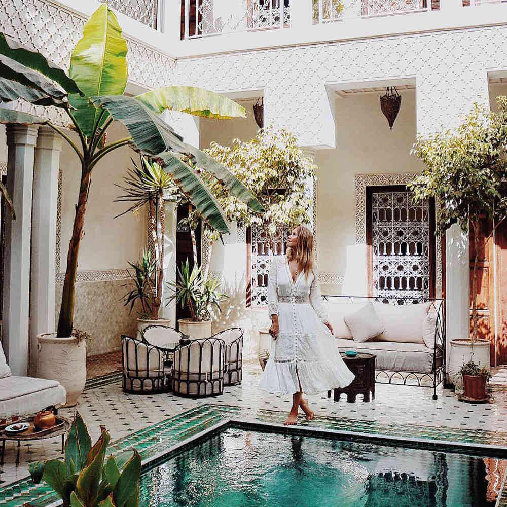 Elegant Bathing Suit Cover-ups Sexy Front Open Summer Beach Dress White Cotton Tunic Women Beachwear Swimsuit Cover Up A649 210420