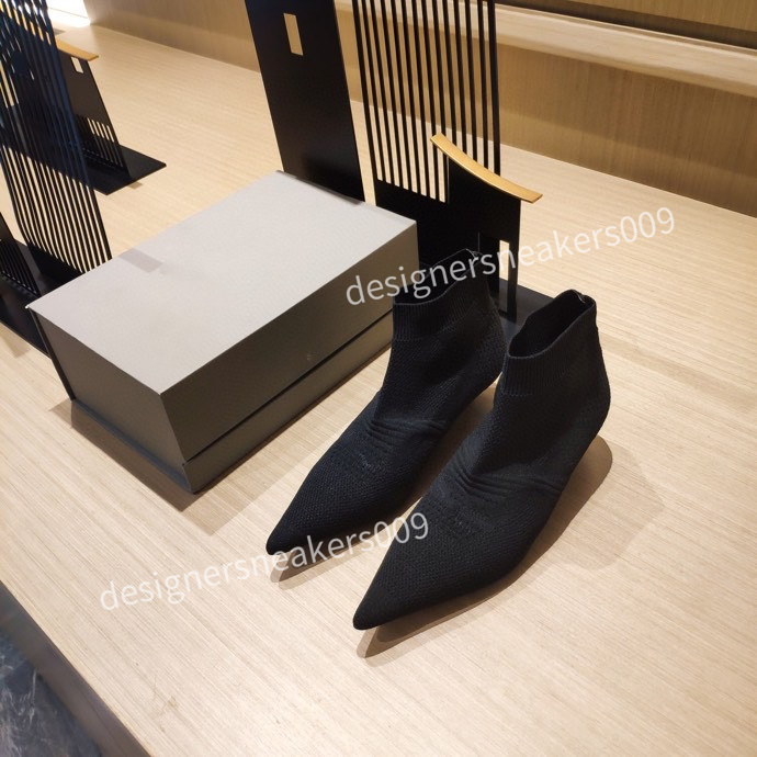 2021 Fashion Sexy Women Brand High Heels Red Platform Pumps Black Patent Leather Pointy Toe Heels Luxury Bottom size35-41, 01
2021 Fashion Sexy Women Brand High Heels Red Platform Pumps Black Patent Leather Pointy Toe Heels Luxury Bottom size35-41, 01
