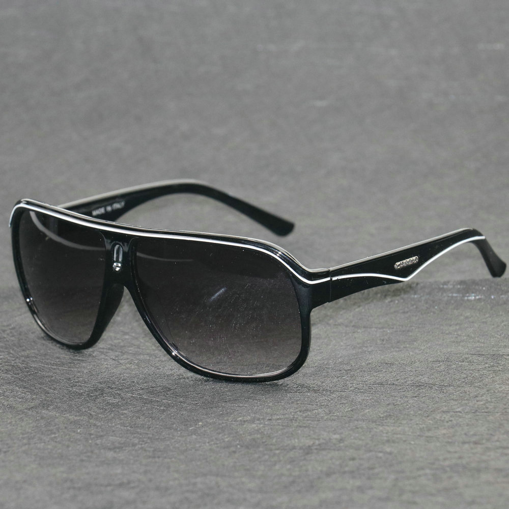 Brand Designer Sunglasses High quality Fashion Men Women UV Protection Retro Eyewear Sport Vintage Sun glasses With box #001, White;black
Brand Designer Sunglasses High quality Fashion Men Women UV Protection Retro Eyewear Sport Vintage Sun glasses With box #001, White;black