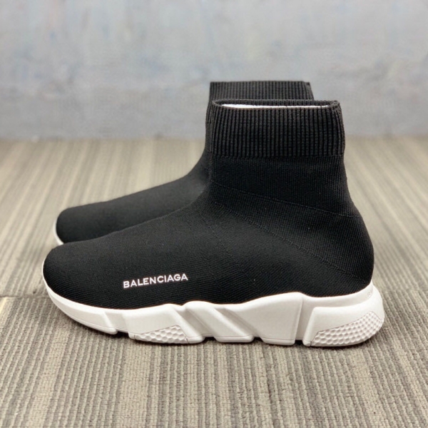 Designers sock shoes speed trainer casual ankle boot Lace-up Triple Black White Flat Stretch-Knit Runner women mens Sports Sneakers
Designers sock shoes speed trainer casual ankle boot Lace-up Triple Black White Flat Stretch-Knit Runner women mens Sports Sneakers