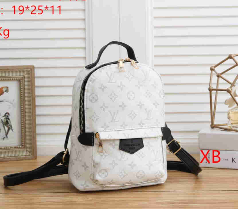 GGLVLouis
Vitton YSL
VUTTON Luxury Bags Mens Women Designer Handbag Ladies Messenger Bag Shoulder Men Backpack, Card old flower
GGLVLouis
Vitton YSL
VUTTON Luxury Bags Mens Women Designer Handbag Ladies Messenger Bag Shoulder Men Backpack, Card old flower