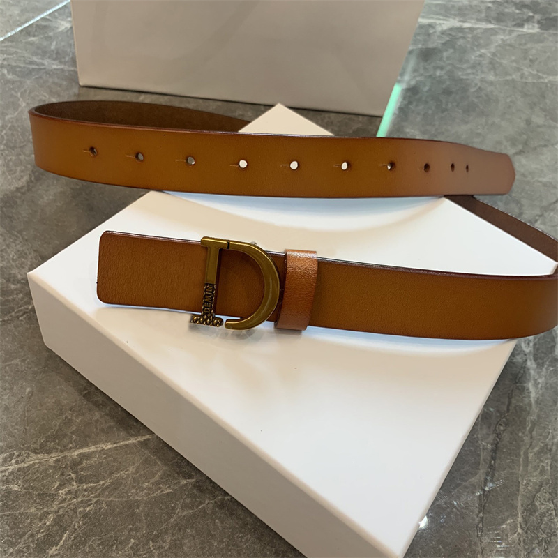 Fashion Belt Luxury Designer Genuine Leather Mens Designers Belts Womens Ceintures Gürtel Waistband Cintura Letter D Buckle Width 2.8cm, As pics
Fashion Belt Luxury Designer Genuine Leather Mens Designers Belts Womens Ceintures Gürtel Waistband Cintura Letter D Buckle Width 2.8cm, As pics