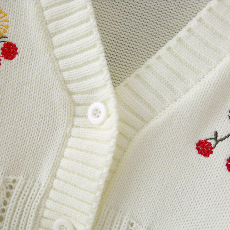 V-neck Single-breasted Cutout Long Sleeve Vintage Flower Embroidery Knitting Chic Women's Sweater Beige Simple Female Sweater 210507