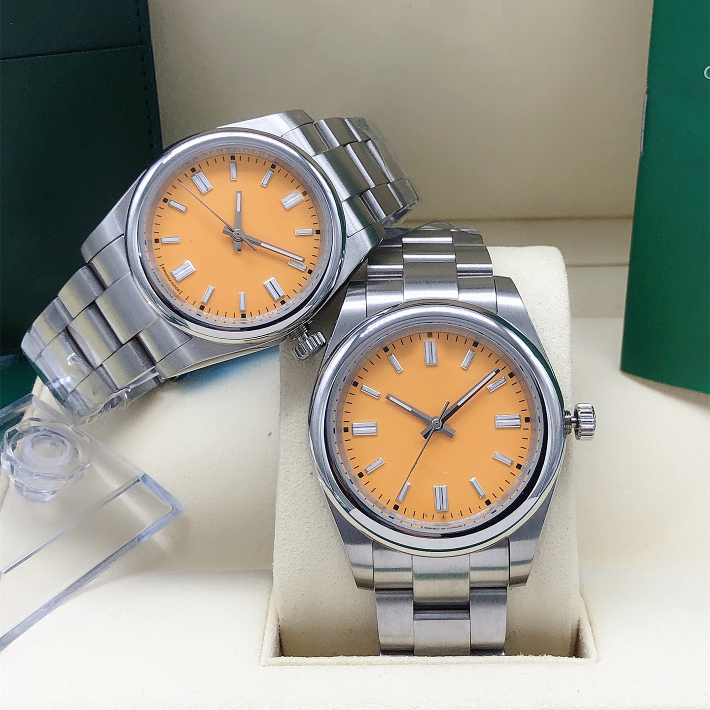 Men's sports mechanical watch waterproof and luminous 36-41mm diameter multi-color option 316 all stainless steel fashion star style
Men's sports mechanical watch waterproof and luminous 36-41mm diameter multi-color option 316 all stainless steel fashion star style