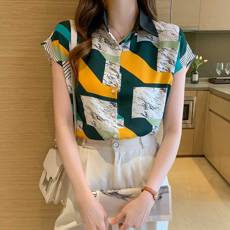 Korean Summer Shirt Short-sleeved Chiffon Printing Women' Female Top Fashion Basic Blouese Woman Tops and 210604, Photo color
Korean Summer Shirt Short-sleeved Chiffon Printing Women' Female Top Fashion Basic Blouese Woman Tops and 210604, Photo color