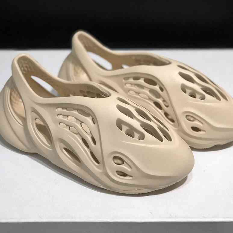 fashion brand slippers for men super great quality indoor outdoor basketball football soccer sneakers sports sandal leisure women gift birth, Black
fashion brand slippers for men super great quality indoor outdoor basketball football soccer sneakers sports sandal leisure women gift birth, Black