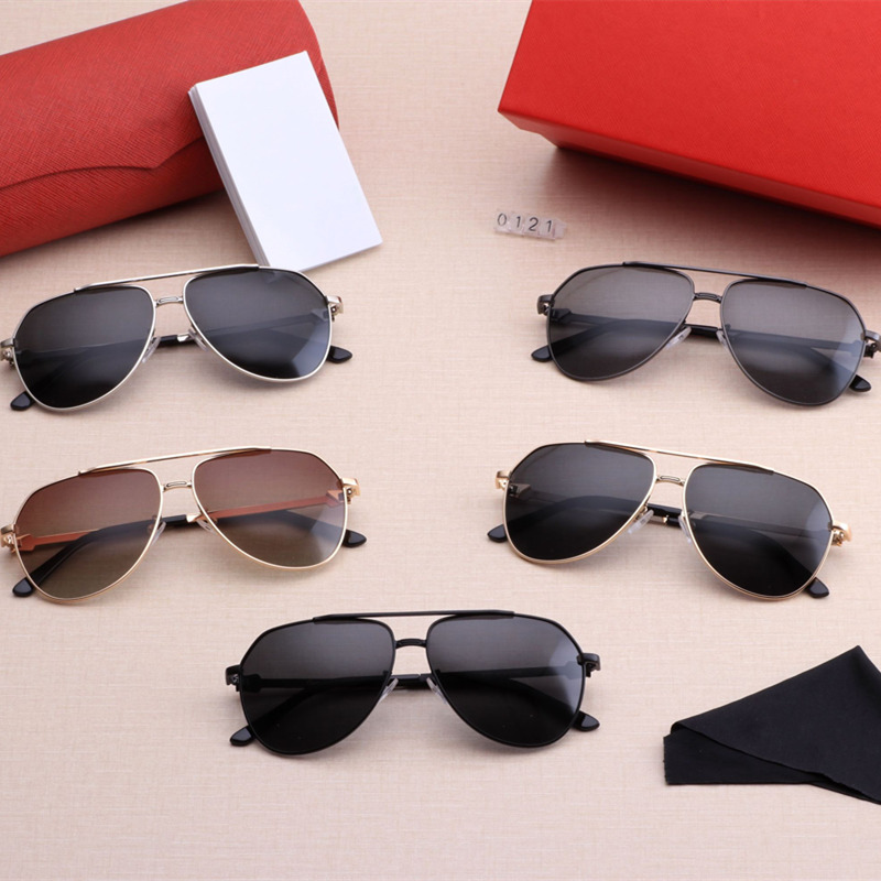 Cutting-edge designer sunglasses with polarized lenses for men and women, beach driving and outdoor riding are cool, boxed, White;black
Cutting-edge designer sunglasses with polarized lenses for men and women, beach driving and outdoor riding are cool, boxed, White;black