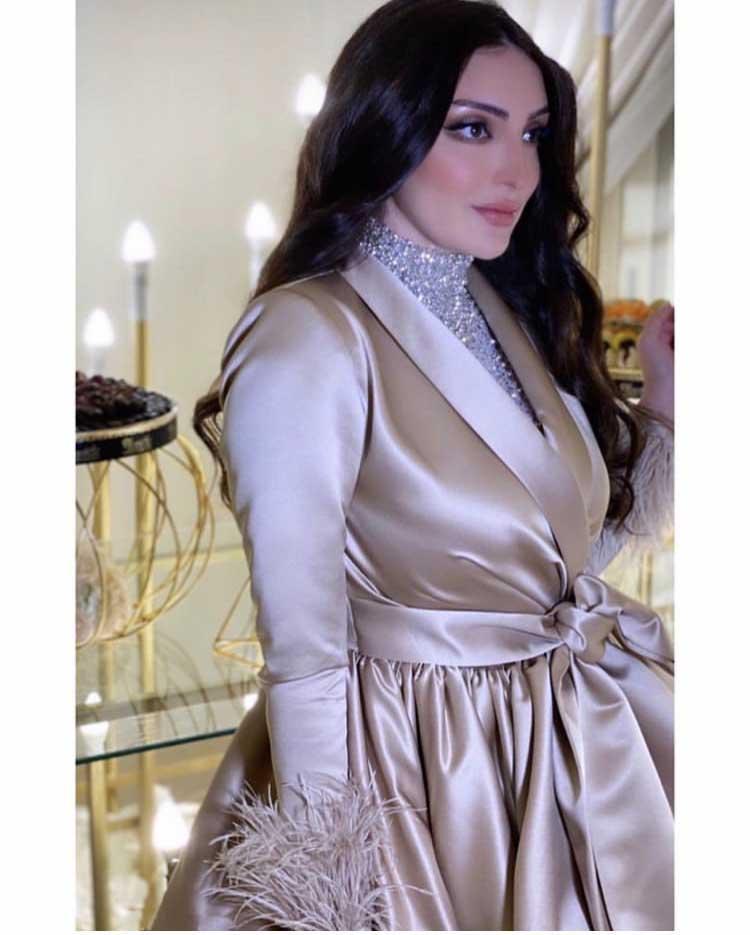 Champagne Cocktail Party evening Dresses 2022 With Long Sleeve Feather arabic Knee Length Tiered Brown Short shirt top Prom Dress