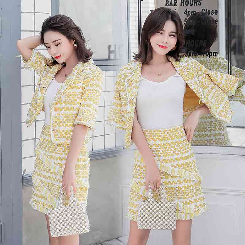 Runway Designer Ladies Wool Tweed Two Piece Set Women Elegant Yellow Notched Collar Striped Short Jacket Coat+Pencil Skirt Suit 210416, Jacket only
Runway Designer Ladies Wool Tweed Two Piece Set Women Elegant Yellow Notched Collar Striped Short Jacket Coat+Pencil Skirt Suit 210416, Jacket only