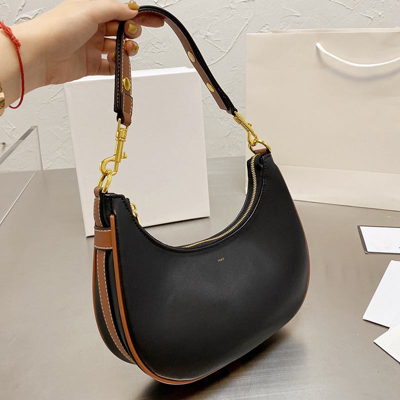 Designer women's retro shoulder bag high-quality leather half-moon handbag zipper style women's hand bags Black Broen purse
Designer women's retro shoulder bag high-quality leather half-moon handbag zipper style women's hand bags Black Broen purse