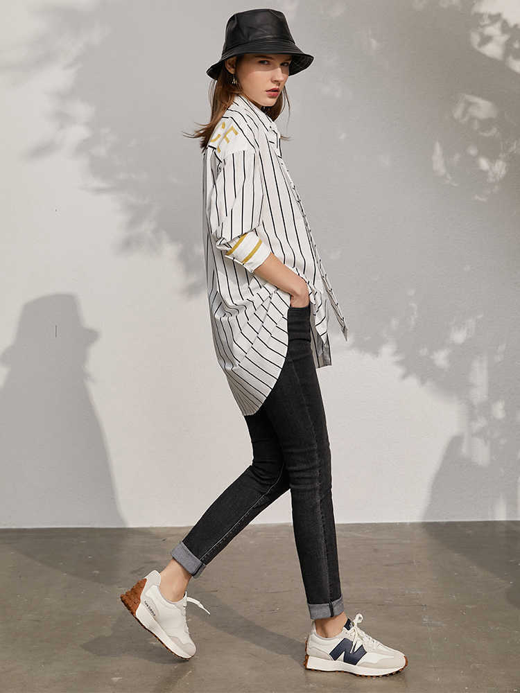 Minimalism Spring Fashion Women's Blouse Letter Printed Stripe Loose Female Shirt Causal Tops 12170225 210527