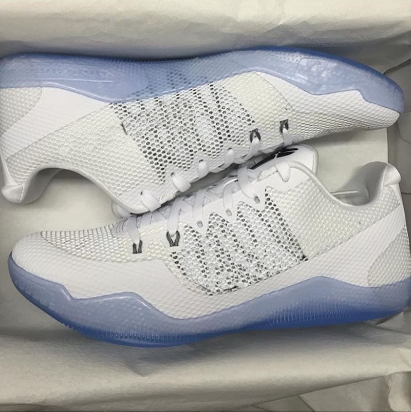 Top quality Mamba 11 EM low fundamental white black for sale men women Basketball shoes store With Box us7-12
Top quality Mamba 11 EM low fundamental white black for sale men women Basketball shoes store With Box us7-12