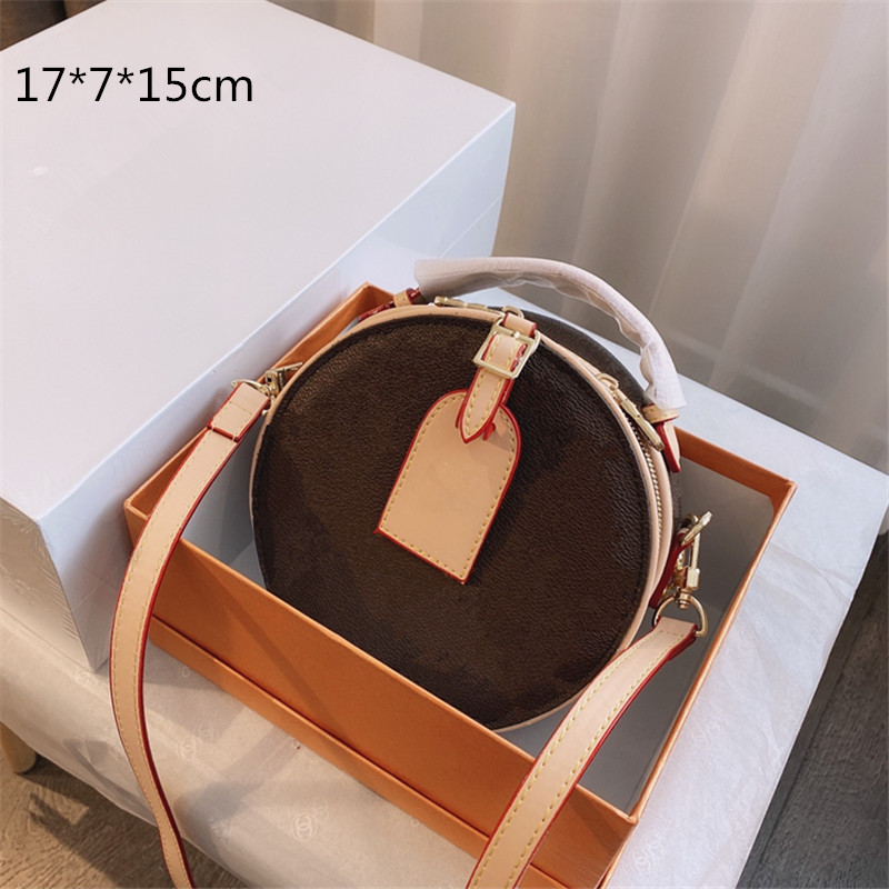 Women Mini Circle Bags Luxury Flower Handbags Classic Designers Circular Crossbody Shoulder Bag fashion lady cute purses zipper letters L21010203
Women Mini Circle Bags Luxury Flower Handbags Classic Designers Circular Crossbody Shoulder Bag fashion lady cute purses zipper letters L21010203