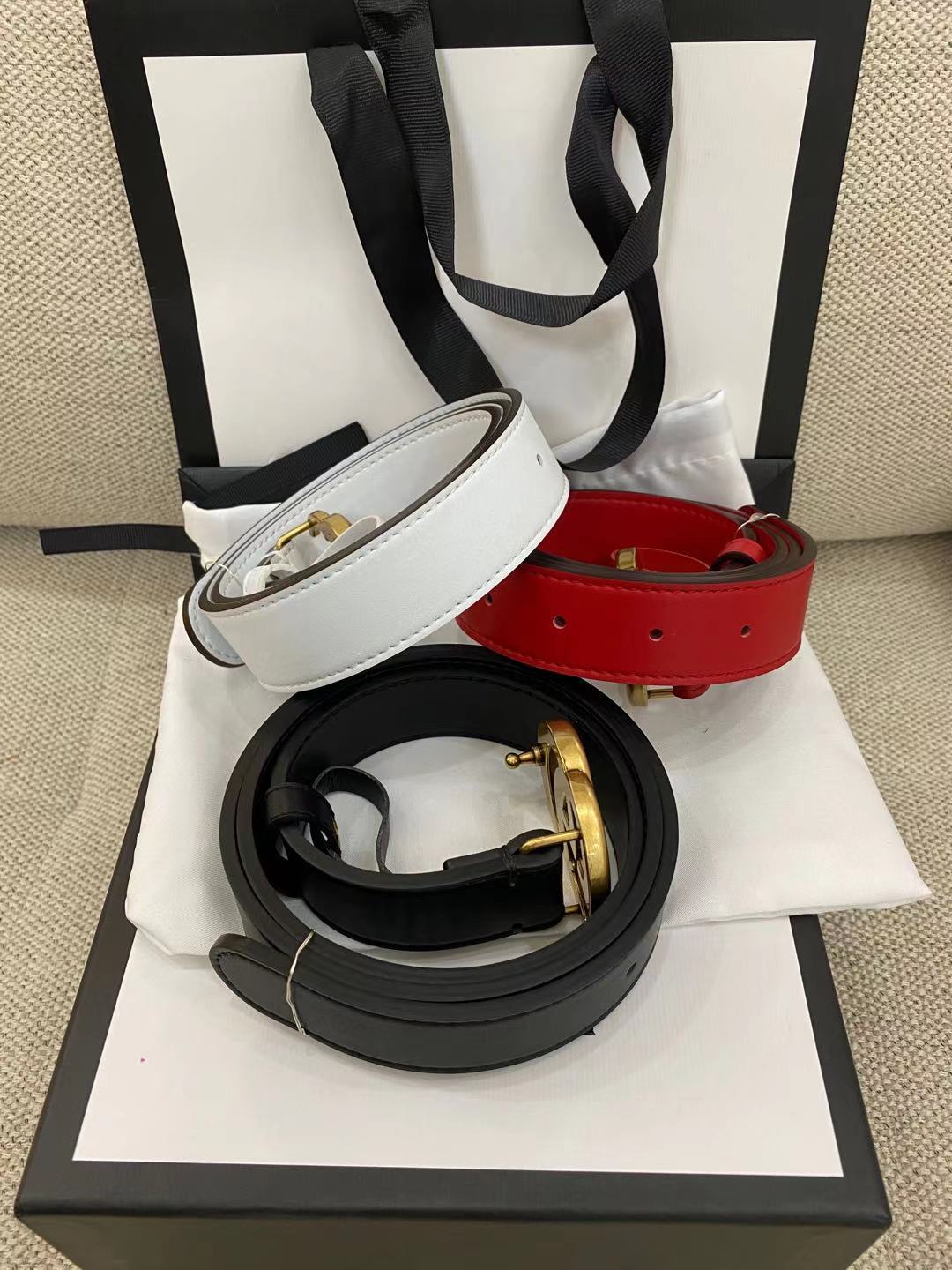 The latest 2021 high quality belt, men's and women's fashion, size 95-125cm, 3 colors + white box, free delivery, Black;brown
The latest 2021 high quality belt, men's and women's fashion, size 95-125cm, 3 colors + white box, free delivery, Black;brown