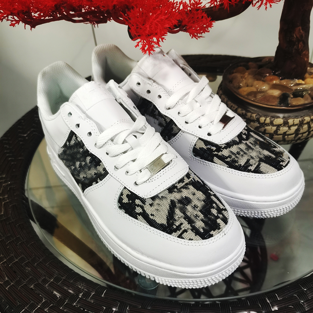 Four seasons ND 1s joint name Luxury fashion Athletic shoe female designer leather casual running outdoor shoes men and women sneakers 36-45, Black
Four seasons ND 1s joint name Luxury fashion Athletic shoe female designer leather casual running outdoor shoes men and women sneakers 36-45, Black