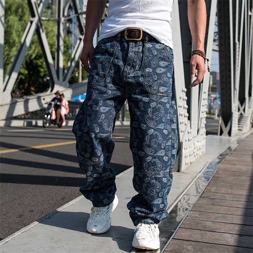 Trendy Men Plus Size Jeans Loose Baggy Casual Denim Pants Straight Trousers Hiphop Harem Streetwear Clothing 211108, Blue
Trendy Men Plus Size Jeans Loose Baggy Casual Denim Pants Straight Trousers Hiphop Harem Streetwear Clothing 211108, Blue