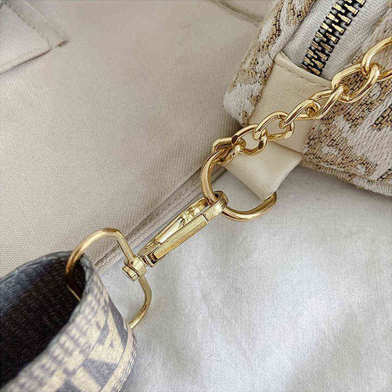 Women039s Waist Bag 2021 Trend Designer Small Handbag Purse Luxury Brand Canvas Characters Fashion Belt Banana Bags New Fanny P, Silver
Women039s Waist Bag 2021 Trend Designer Small Handbag Purse Luxury Brand Canvas Characters Fashion Belt Banana Bags New Fanny P, Silver