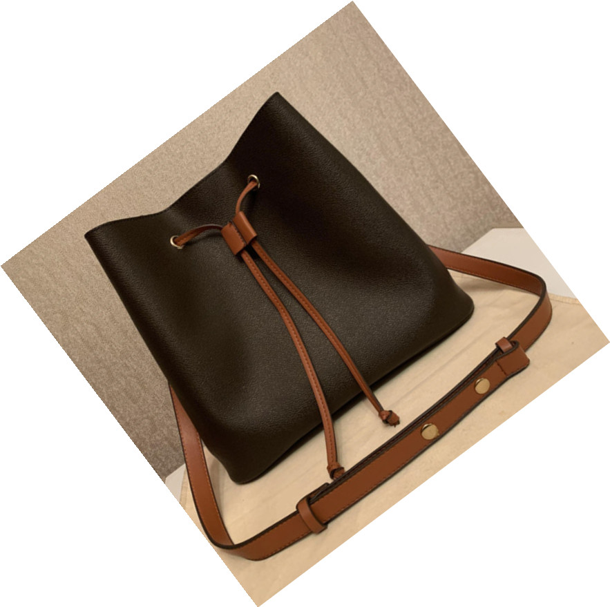 Female bags presbyopic Messenger bag Women Leather Crossbody Shoulder Bags Drawstring Closure Sturdy Stylish Bucket Bag, White
Female bags presbyopic Messenger bag Women Leather Crossbody Shoulder Bags Drawstring Closure Sturdy Stylish Bucket Bag, White