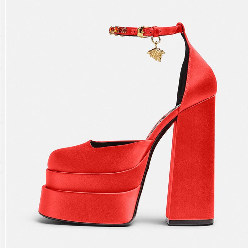 Sandals McNabney 2022 Summer Red Silk Platform Cover Heel Rhinestone Ankle Buckle Strap Thick High Modern For Women, As photo
Sandals McNabney 2022 Summer Red Silk Platform Cover Heel Rhinestone Ankle Buckle Strap Thick High Modern For Women, As photo