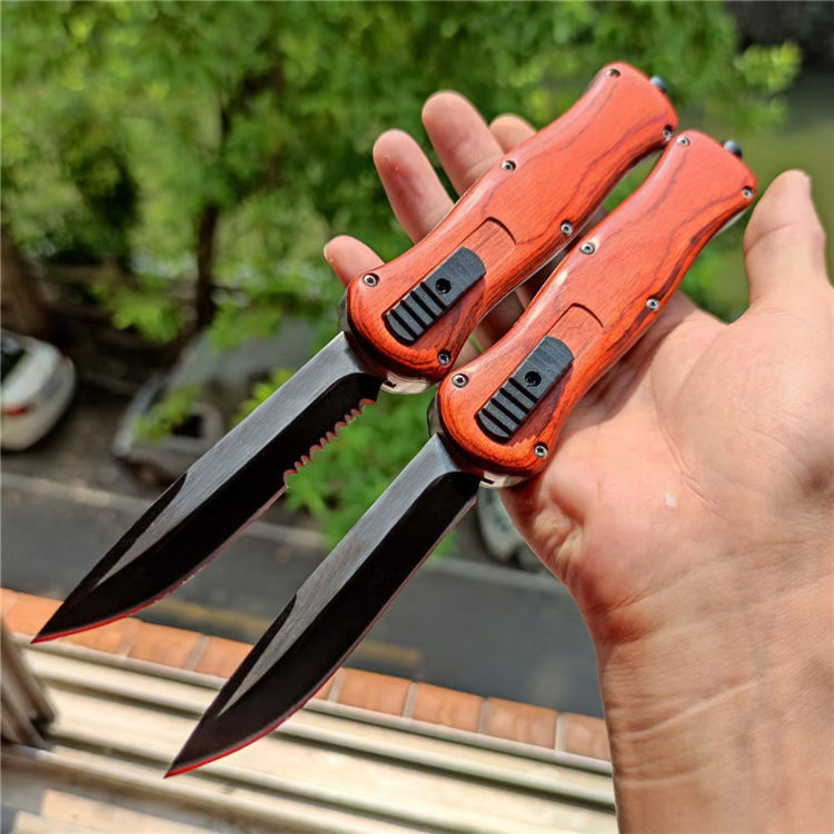 Benchmade BM A016 AUTO OPEN knife D2 Blade Zinc aluminum alloy & Sandalwood & color shell handle Wilderness survival portable camping knives
Benchmade BM A016 AUTO OPEN knife D2 Blade Zinc aluminum alloy & Sandalwood & color shell handle Wilderness survival portable camping knives