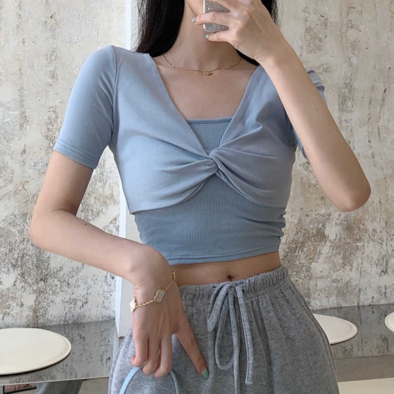 WOMENGAGA summer Korean light blue small fresh gentle elastic cross t-shirt + women's tank tops two piece 3J25 210603
WOMENGAGA summer Korean light blue small fresh gentle elastic cross t-shirt + women's tank tops two piece 3J25 210603