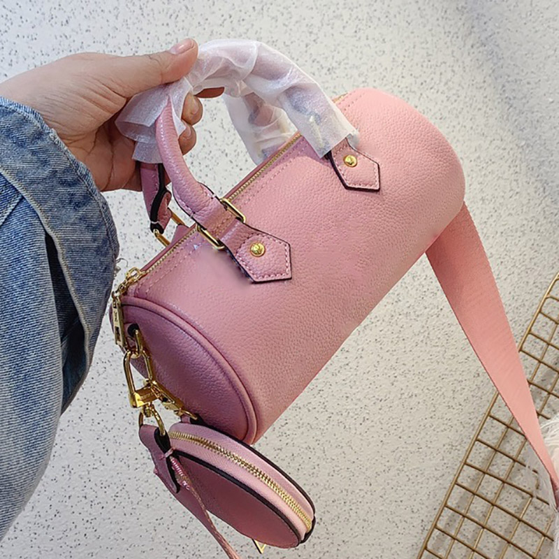2 Pcs Set Fashion Women Pillow Shoulder Bag High Quality Crossbody Bags Luxury Leather Handbag with Mini Coin Wallet Purse Handbags, Pink with logo
2 Pcs Set Fashion Women Pillow Shoulder Bag High Quality Crossbody Bags Luxury Leather Handbag with Mini Coin Wallet Purse Handbags, Pink with logo