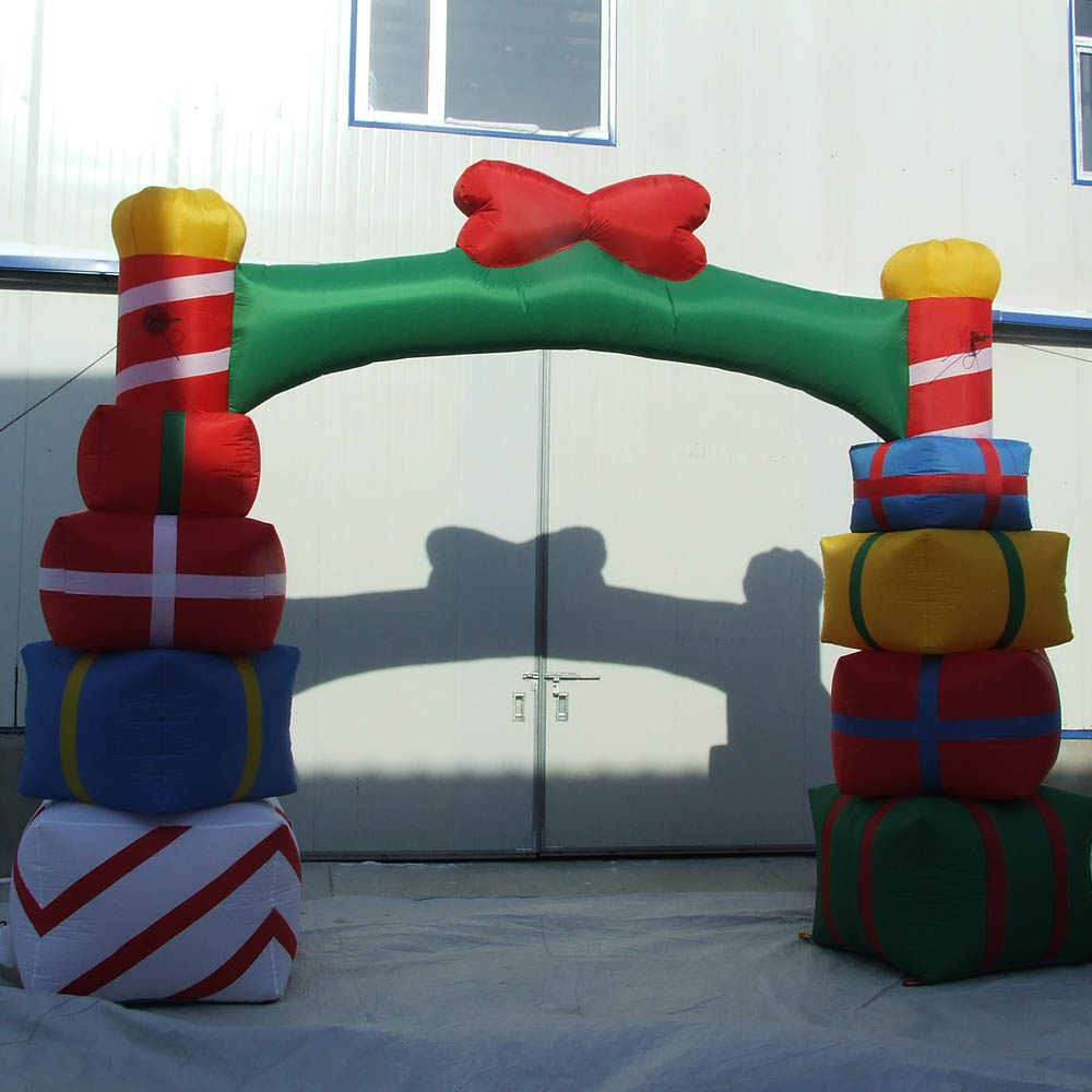 Castle Styled Giant Inflatable Christmas Arch With Pump Gift Box Easy Installing Event Archway For Outdoor Lawn Decoration