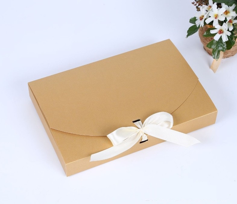 2021 26x17.5x3.5cm Large Gift Box Cosmetic Bottle Scarf clothing Packaging Color Paper with ribbon Underwear packing