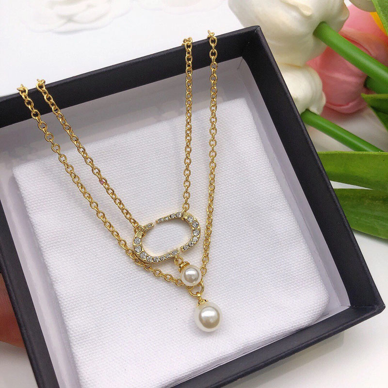 Designer Gold Necklace Double Layer Pendant Necklaces Chin Luxury Womens Jewelry Pearl d Ladies Necklaces Fashion Chins D2110252HL
Designer Gold Necklace Double Layer Pendant Necklaces Chin Luxury Womens Jewelry Pearl d Ladies Necklaces Fashion Chins D2110252HL