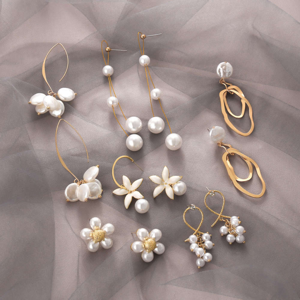earrings 925 silver needle Korean style pearl earrings women's exquisite versatile simple Pendant Earrings, Golden
earrings 925 silver needle Korean style pearl earrings women's exquisite versatile simple Pendant Earrings, Golden