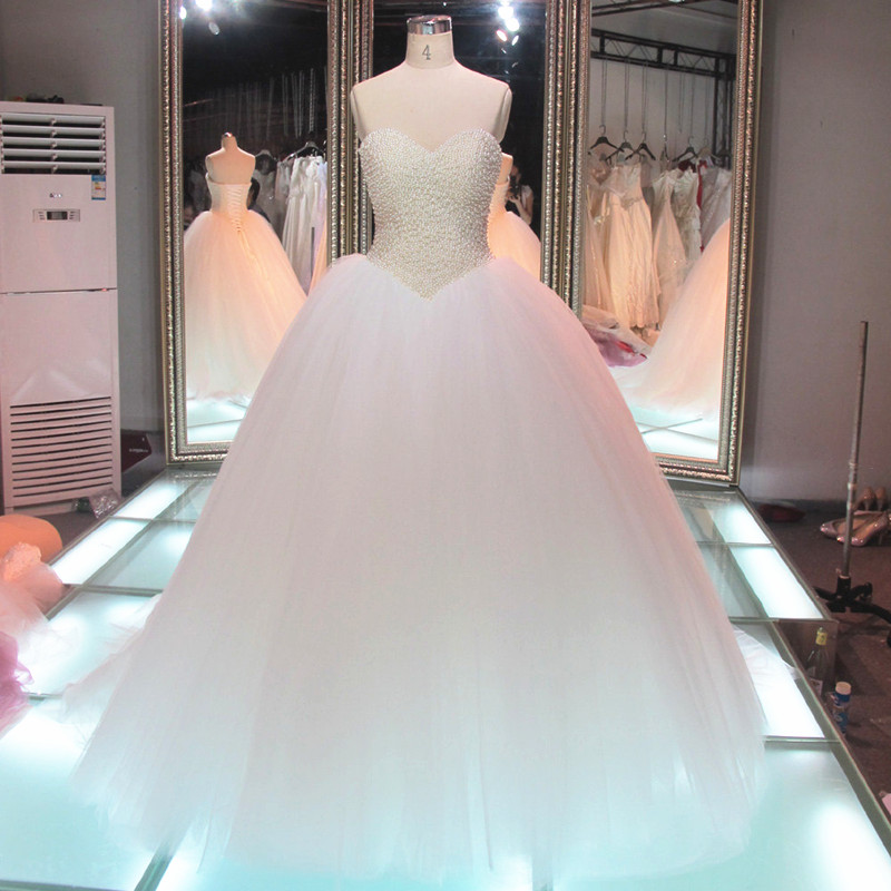 Luxury Ball Gown Bandage Wedding Dress Sweetheart Strapless Pearls Bridal Wedding Gown, White
Luxury Ball Gown Bandage Wedding Dress Sweetheart Strapless Pearls Bridal Wedding Gown, White