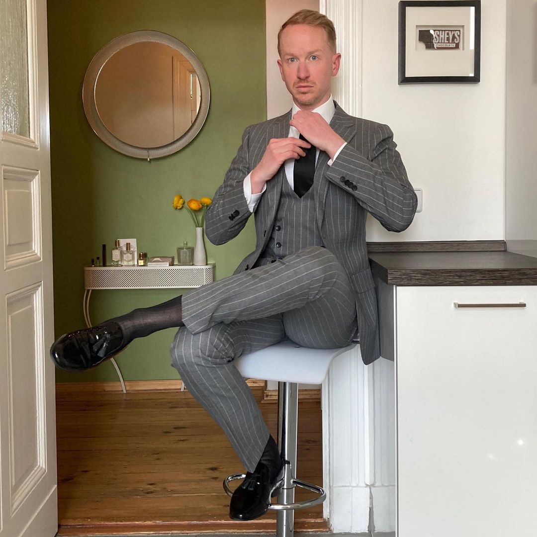 Grey stripe Single Breasted Men Suits Slim Fit Groom Party Coat Tailored Work Casual Wear